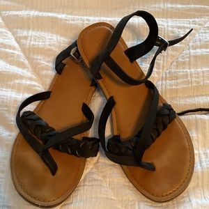 Tom’s black leather ankle strap sandals